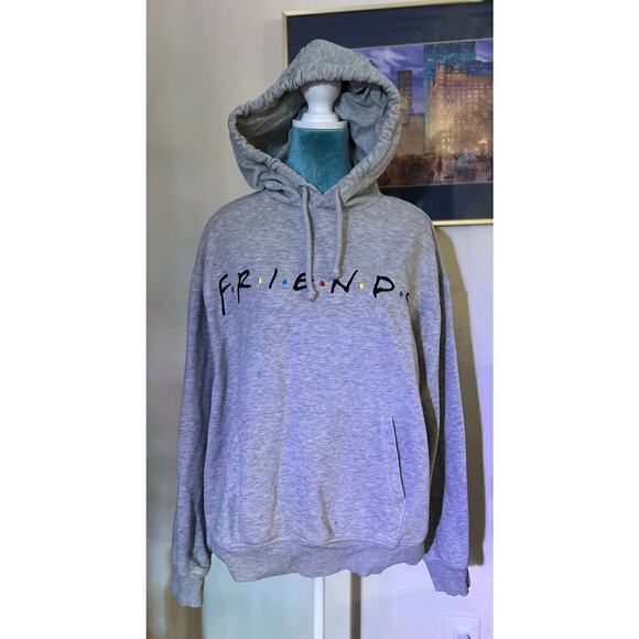 Friends sweatshirt from H&M - Picture 1 of 6